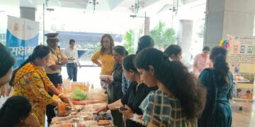 पिंपरी चिंचवड महापालिका आणि टाटा स्ट्राईव्ह यांच्या संयुक्त विद्यमाने भरवलेल्या १७ ठिकाणच्या प्रदर्शनांना नागरिकांचा उत्साही प्रतिसा