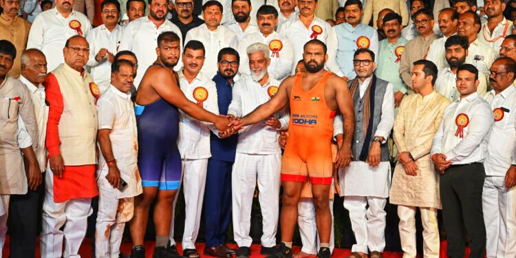 नाशिकचा हर्षवर्धन सदगीर ठरला महाराष्ट्र केसरीचा मानकरी