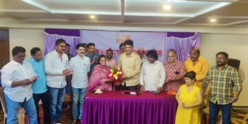 अखिल भारतीय मराठी चित्रपट महामंडळाच्या अध्यक्षपदी मेघराज राजेभोसले यांची सर्वानुमते निवड