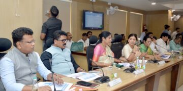 पावसाळी आपत्ती व्यवस्थापन व पूरप्रतिबंधक उपाययोजनांचा आढावा; नगरविकास राज्यमंत्री माधुरी मिसाळ यांच्या अध्यक्षतेखाली महत्त्वपूर्ण बैठक