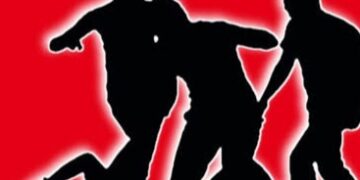 जुन्या भांडणाच्या रागातून तरुणाची लाकडी दांडके, बॅट व विटांनी हत्या; गोखलेनगर परिसरातील घटना