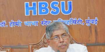 विद्यार्थ्यांना दिलासा देण्यासाठी व्यावसायिक अभ्यासक्रम प्रवेशासाठी जातवैधता प्रमाणपत्र सादर करण्यास सहा महिन्यांची मुदत