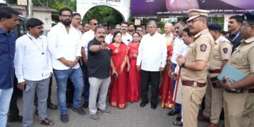 राजाराम पूल–म्हात्रे पुल वाहतूक कोंडीवर तातडीचे उपाय करा; ना. चंद्रकांतदादा पाटील यांचे अधिकाऱ्यांना निर्देश