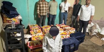 ‘मिशन क्रॅकडाऊन’चा दणका! लोहगावात ₹5.17 लाखांचा प्रतिबंधित गुटखा जप्त