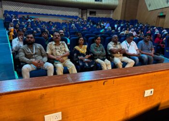 औंध क्षेत्रीय कार्यालयातील सफाई कर्मचाऱ्यांच्या अनुपस्थितीवर सनी निम्हण यांचा सवाल