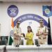 पुण्यातील नागरिकांचे हरवलेले १४८ मोबाईल पुणे शहर पोलिसांनी शोधून नागरिकांना दिले परत