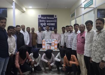 पिंपरी-चिंचवडमध्ये फिल्मी स्टाईलने लूट करणाऱ्या टोळीचा पोलिसांच्या जाळ्यात; पाच आरोपी अटक