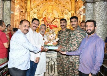 कारगिल, जम्मू, अयोध्या व राजस्थानसह सीमावर्ती भागात सैनिक करणार ‘दगडूशेठ’ गणपतीची प्रतिष्ठापना