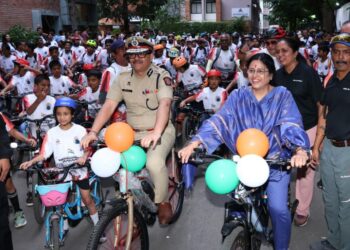 फिट इंडिया, प्रदूषणमुक्त पुण्यासाठी पाच हजार पुणेकरांचा उत्स्फूर्त सहभाग