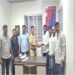 हरवलेली २.५४ लाखांची रोकड व २.४ लाखांचे चेक पुणे पोलिसांनी दोन दिवसांत शोधून केले परत