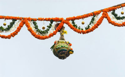 दहीहंडी उत्सवासाठी पुणे शहरातील वाहतुकीत बदल ४ व ५ सप्टेंबर रोजी विविध मार्गांवर वाहतूक निर्बंध; पर्यायी मार्गांचा वापर करण्याचे आवाहन